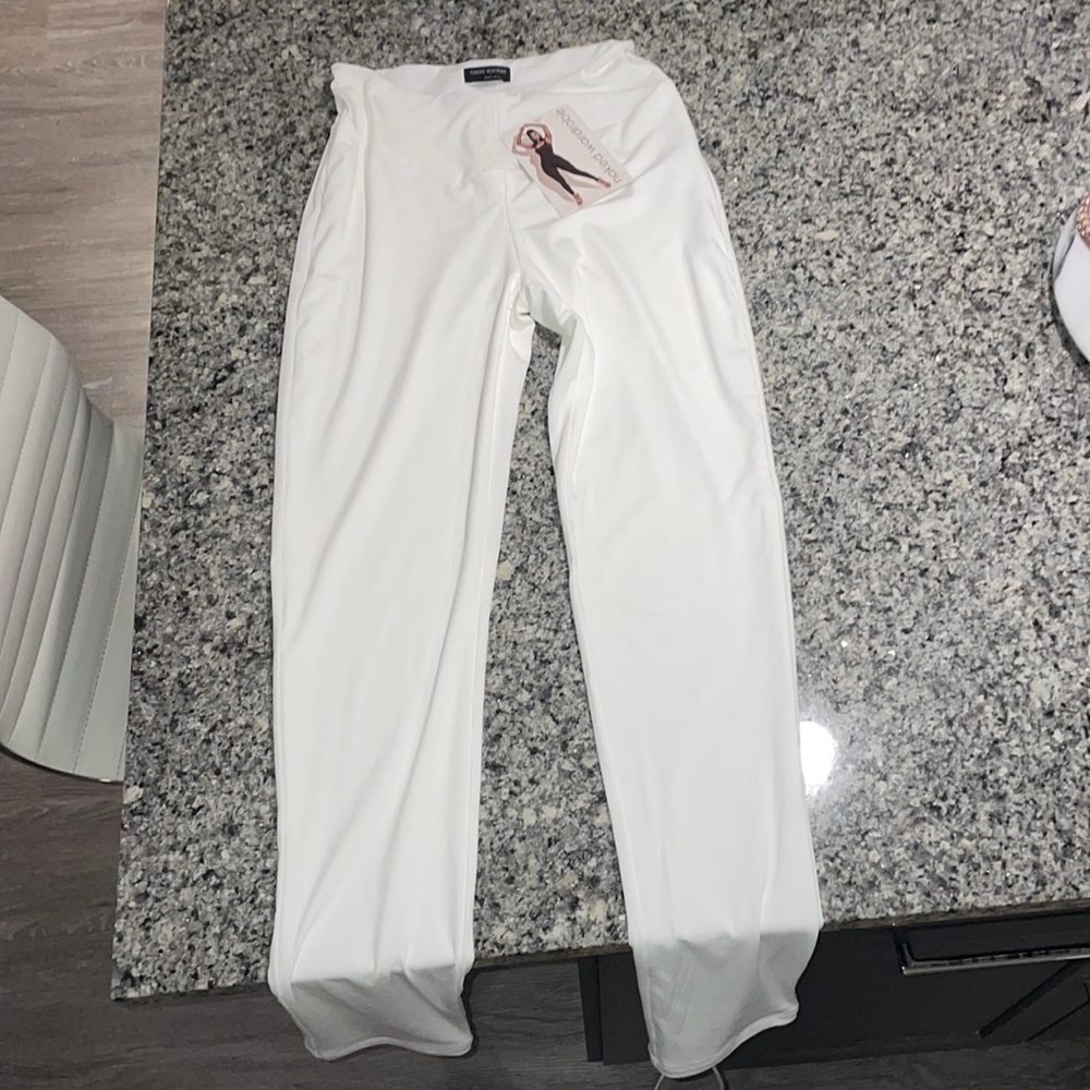 Naked wardrobe Get NW waisted leggings